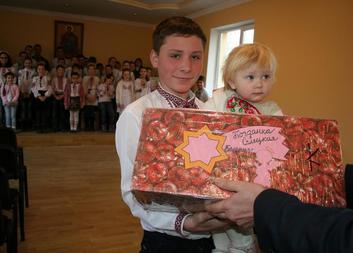 Obdarujme společně chudé děti na Ukrajině