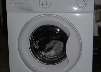 Pomáháme potřebným