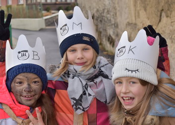 HLEDÁME MALÉ I VELKÉ KRÁLE